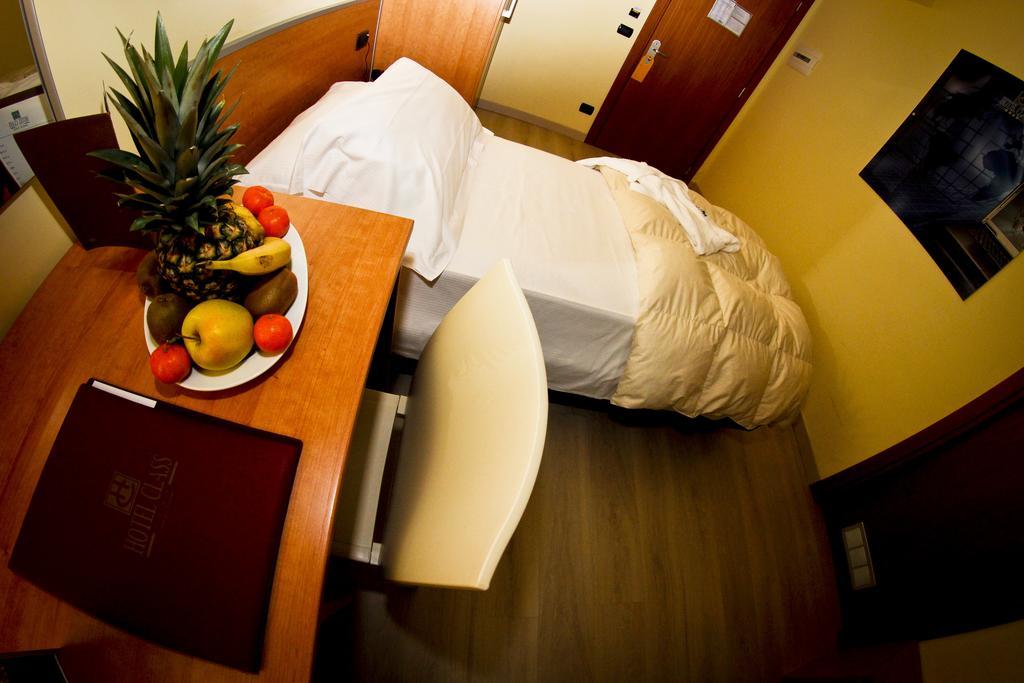Best Western Hotel Class Lamezia Lamezia Terme Δωμάτιο φωτογραφία