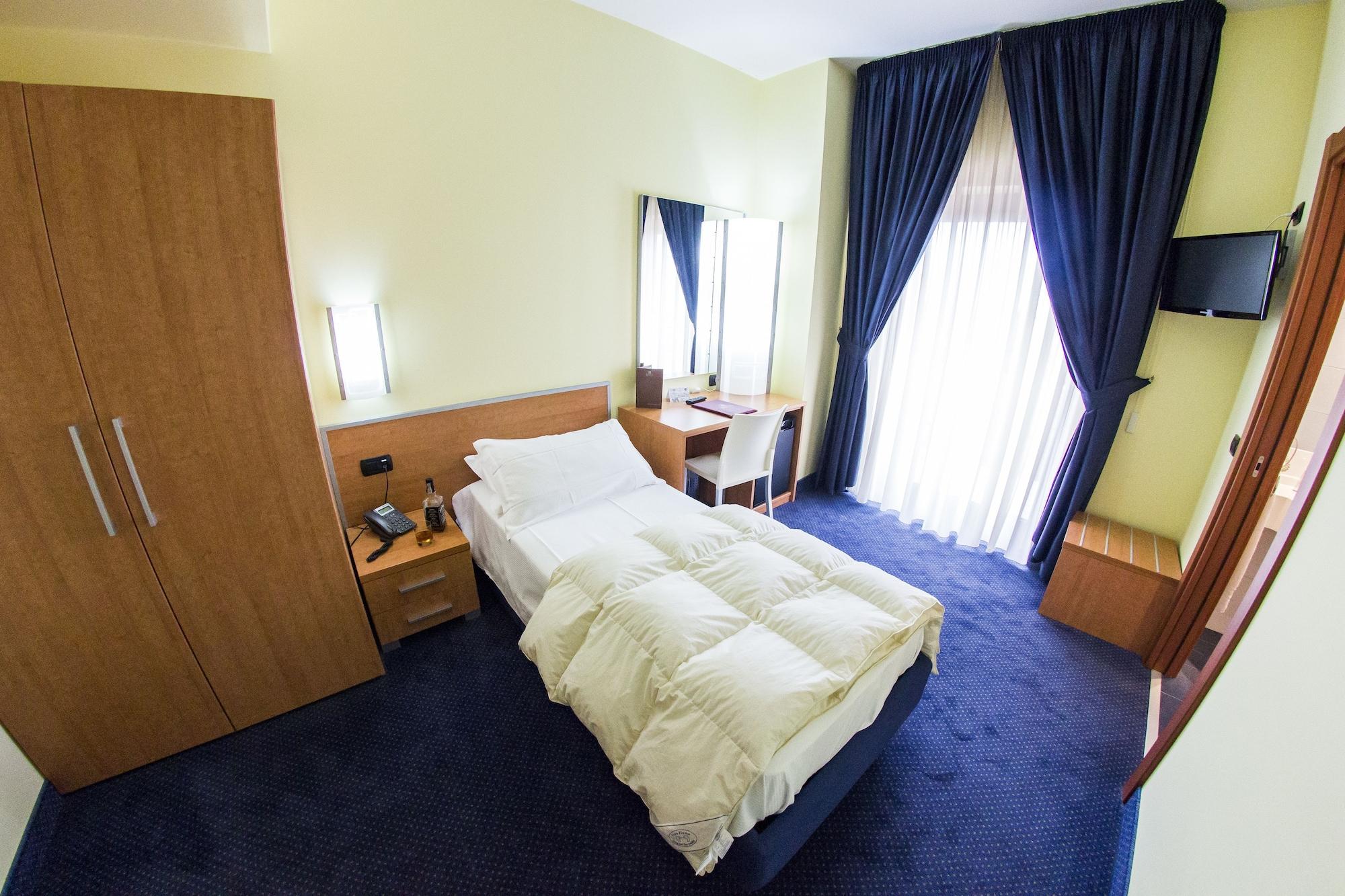 Best Western Hotel Class Lamezia Lamezia Terme Εξωτερικό φωτογραφία