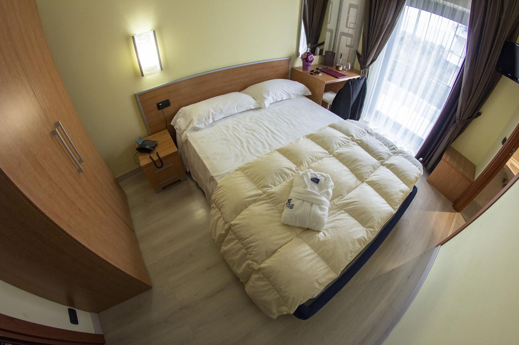 Best Western Hotel Class Lamezia Lamezia Terme Εξωτερικό φωτογραφία
